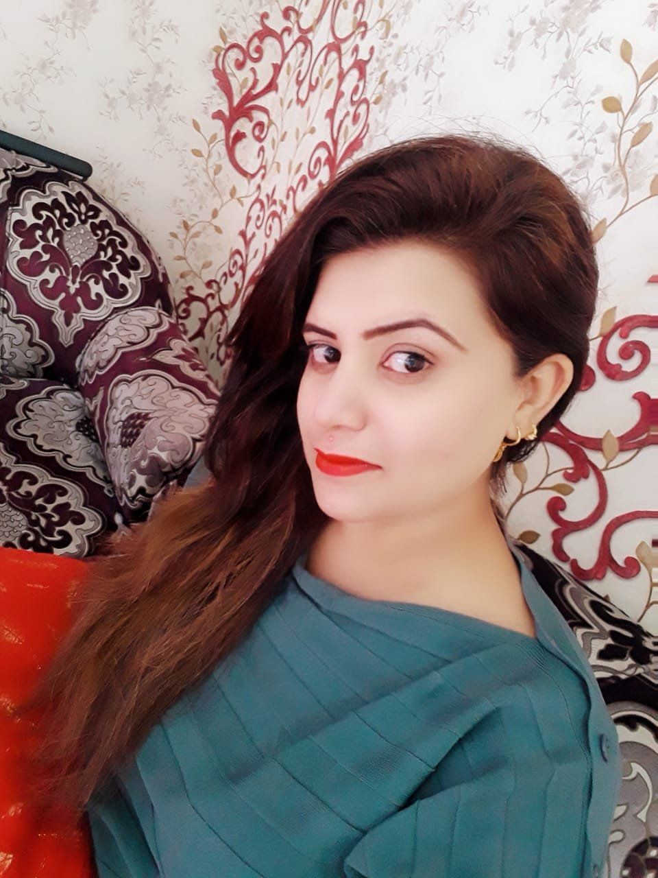 Escorts United Arab Emirates Sujata Indian Girl