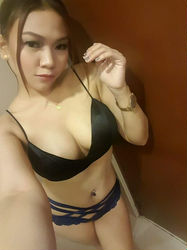 Escorts Makati City, Philippines Lexia