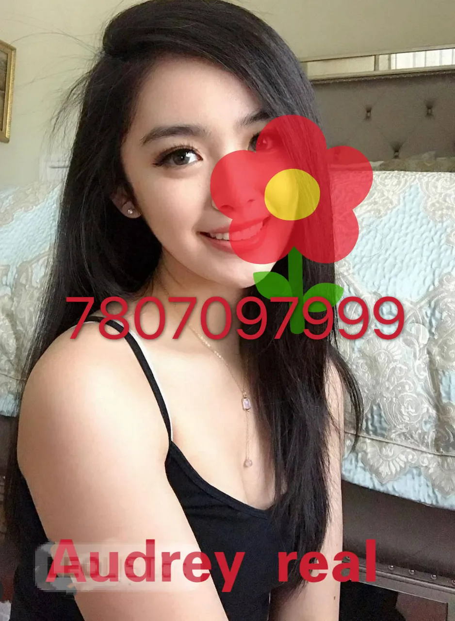 Escorts Edmonton, Alberta 8 girls