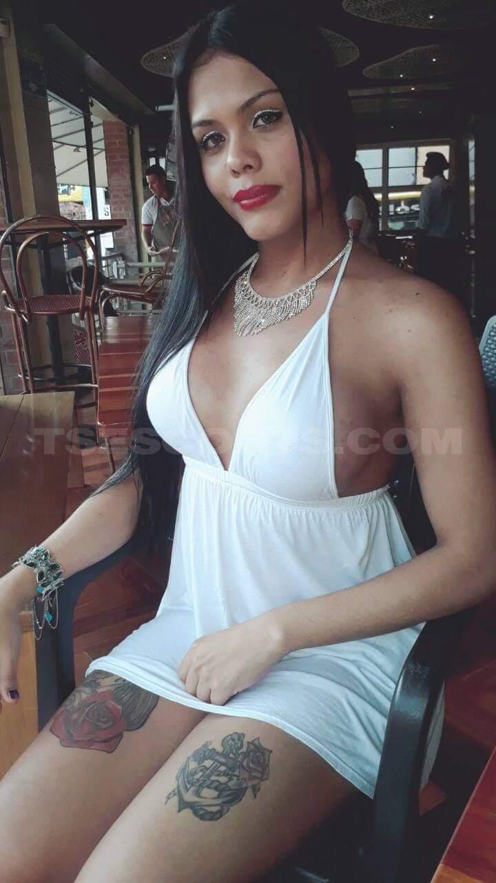 Escorts Medellin, Colombia Trans Versatil