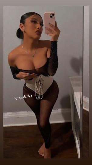 Escorts San Diego, California Foreignpu$$yvenus