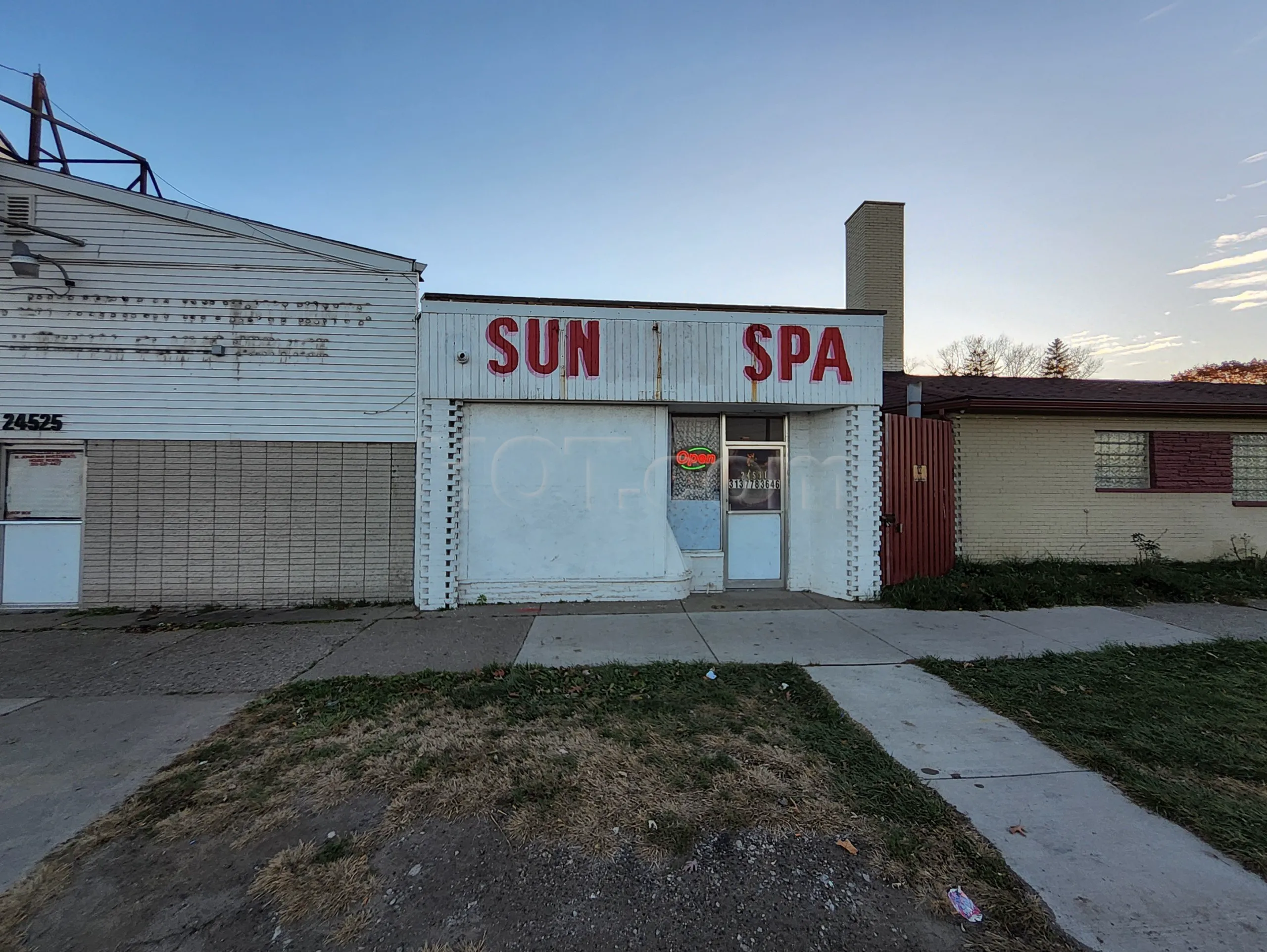 East Moline, Illinois Sunny spa