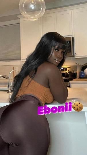 🍫🍫THE FINEST CHOCOLATE🍫🍫 🍪COME TASTE THIS COOKIE🍪
