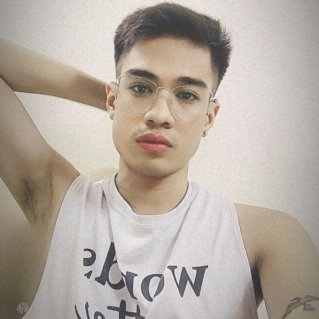 Escorts Manila, Philippines Young Twink Guy