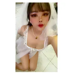 Escorts Al Ain City, United Arab Emirates TS Lily White soft skin