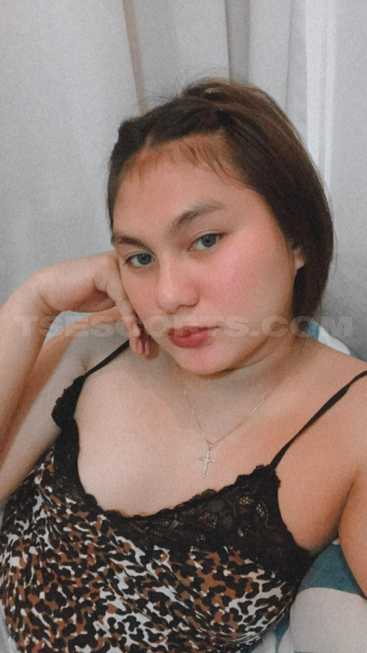 Escorts Makati City, Philippines Poy elly