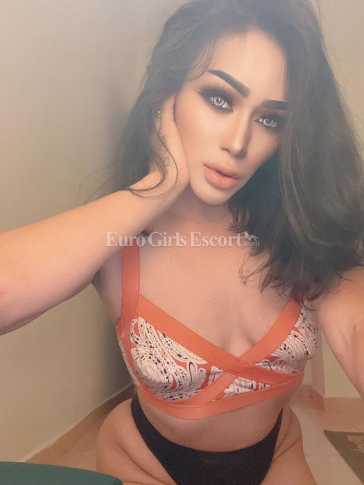 Escorts Muscat, Oman Latino Ladyboy