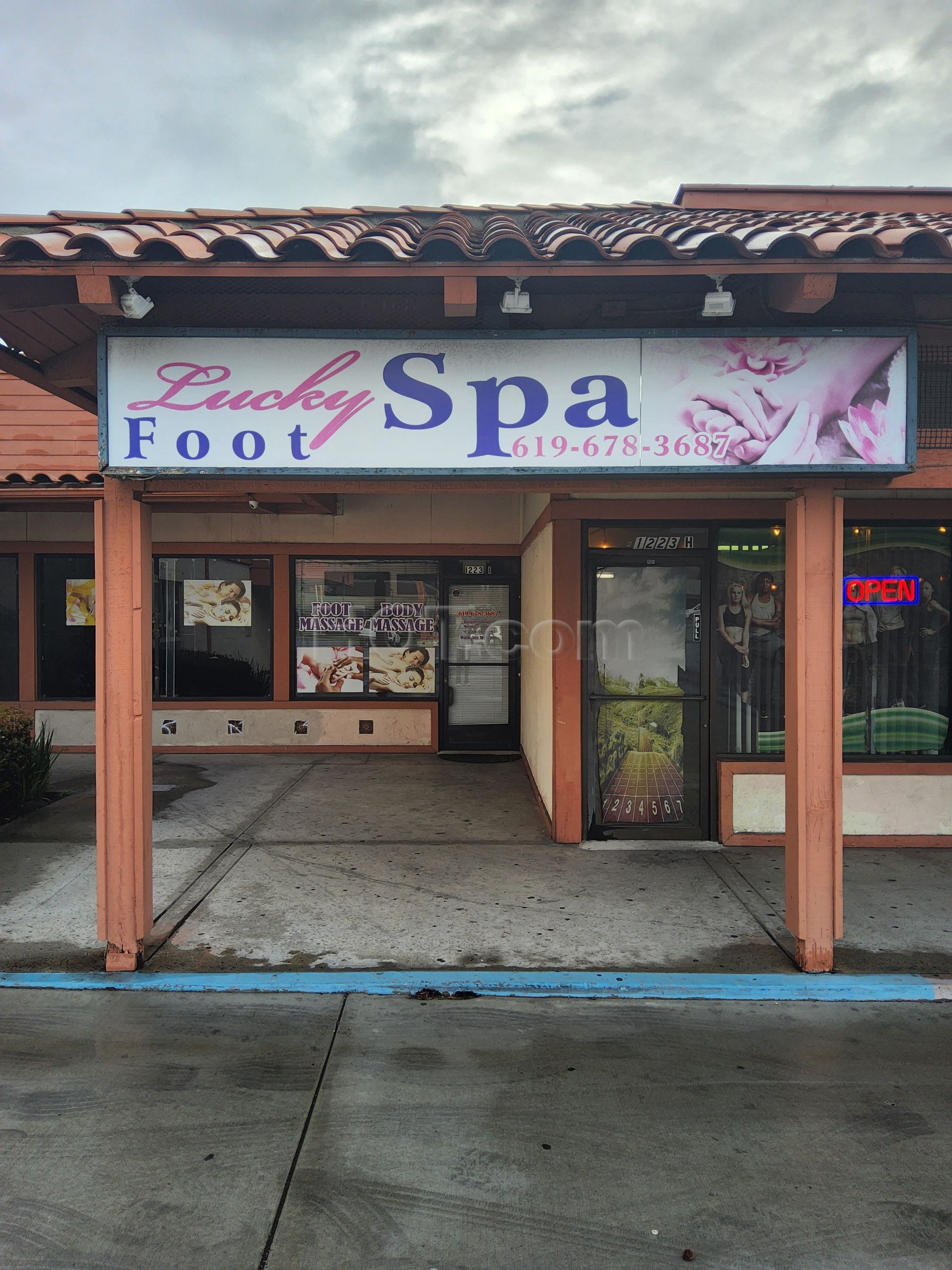 Chula Vista, California Lucky Foot Spa