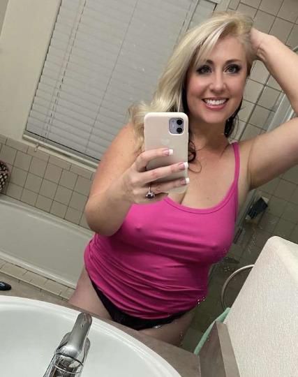 Escorts Decatur, Illinois 👅Hot Mom 💖/ Ready for👅Outcall💥Incall🚗Car fun📹Live video sexx🎞Video Content selll💥Nuru Massage💇♀bbbj💥doggy🐕Bare back🥁Cream Pie💥Raw Sexx🍆Anal💥Fetish💥 Holes open for fuck