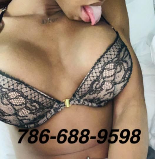 Escorts Baltimore, Maryland Shalona hung