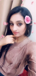 Escorts Abu Dhabi, United Arab Emirates Supriya Indian Girl