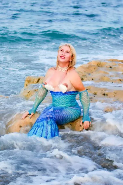 Escorts West Palm Beach, Florida Nixie Mermaid