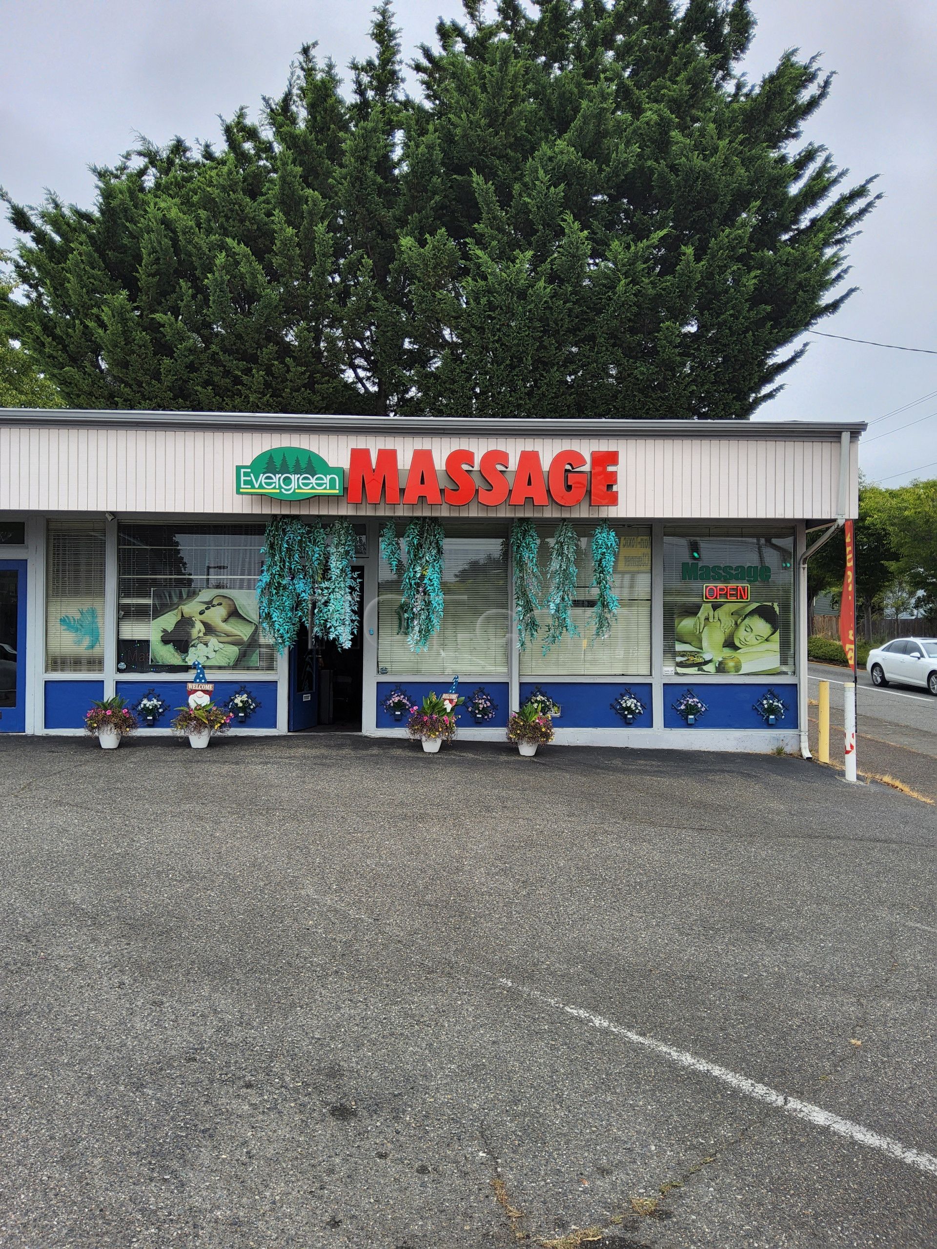 Seattle, Washington Evergreen Massage Spa