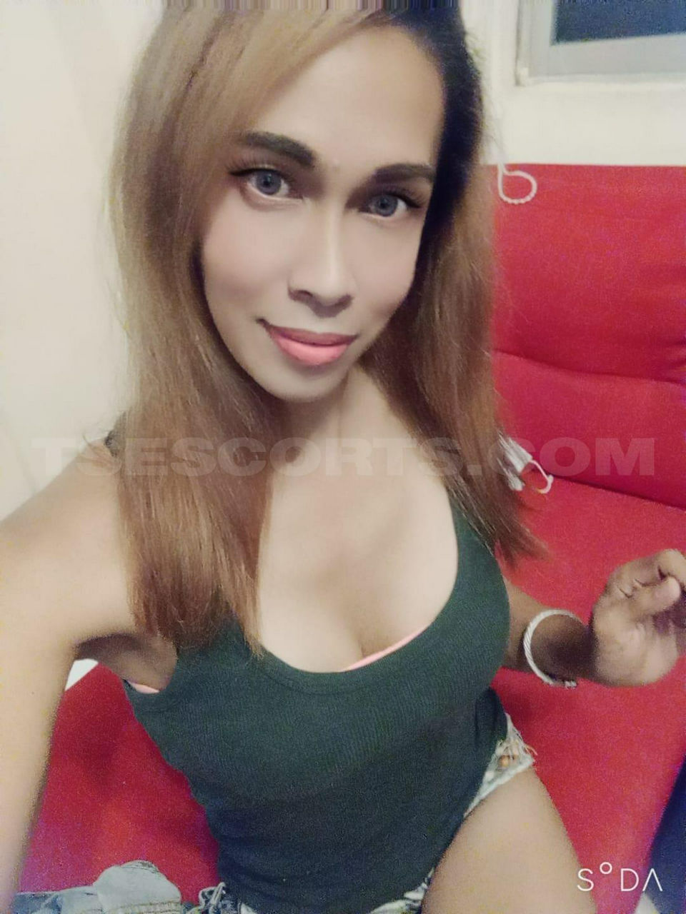 Escorts Makati City, Philippines TS_Foxy Angel