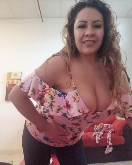 Escorts Okaloosa County, Florida 💙🍀👅Sexy Juicy horny BBW mom👙good treats👅specials boobs😋Hope you gonna have a fun😘🖤💦