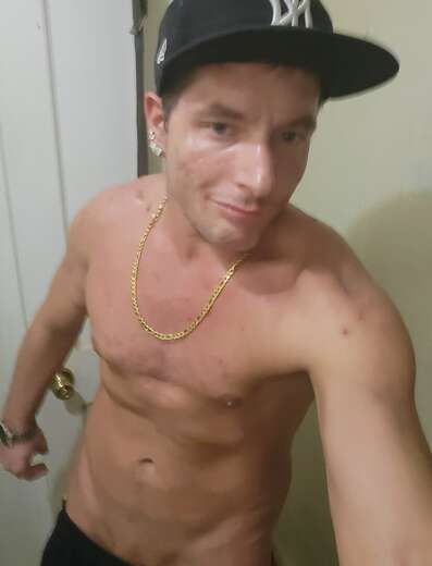 Escorts Cape Coral, Florida Attractive Toned Masculine Vers Stud