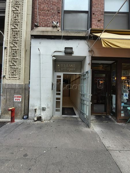 Massage Parlors New York City, New York New Rainbow Spa