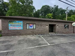 Pittsburgh, Pennsylvania Sunshine Massage