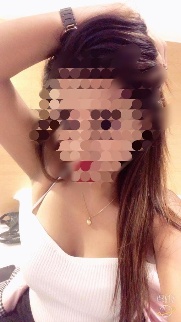 Escorts Kuwait City, Kuwait Milky Camshow & Online Service