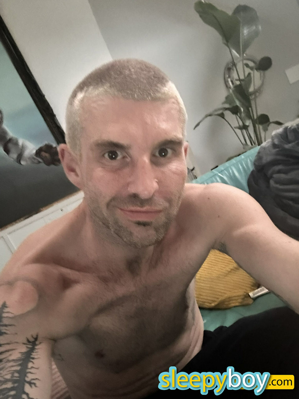 Josh,  39yrs 
								Peterlee, UK - NorthEast