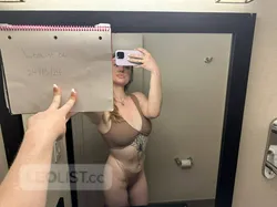 Escorts Niagara Falls, Ontario Pretty pussy post op TS