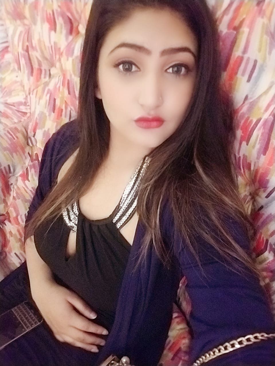 Escorts Ras Al Khaimah City, United Arab Emirates Mahi Indian Milf