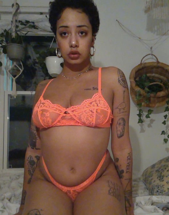 Escorts Detroit, Michigan theonlyivyrose26