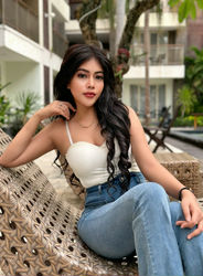 Escorts Denpasar, Indonesia Vania