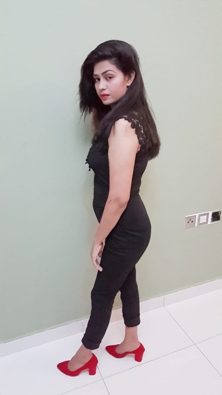 Escorts Ras Al Khaimah City, United Arab Emirates Mano Indian Girl