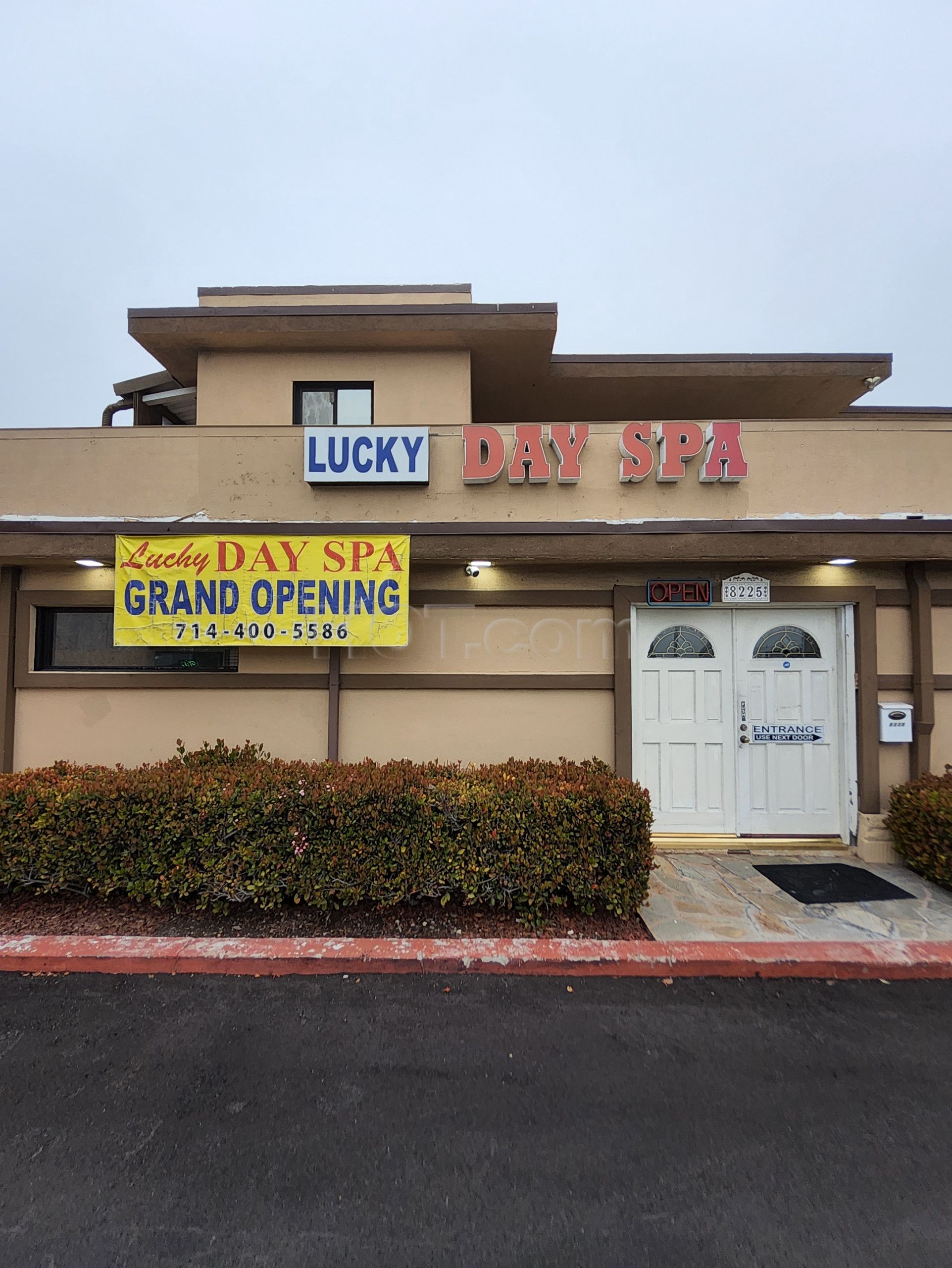 Midway City, California Lucky Day Spa