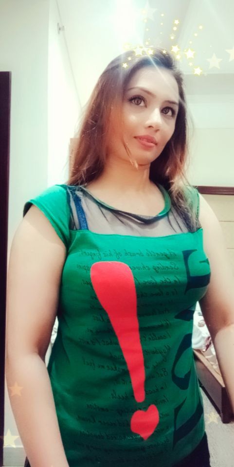 Escorts Dubai, United Arab Emirates Annu Indian Escort