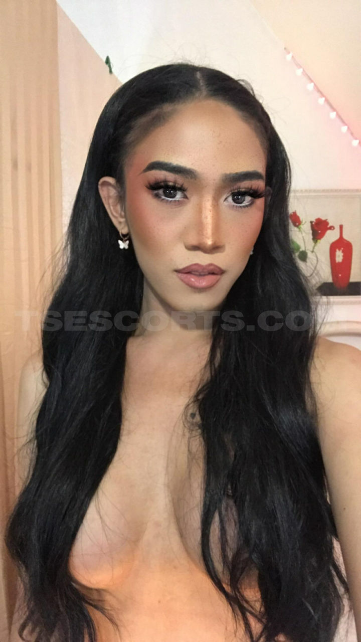 Escorts Manila, Philippines Carla2121