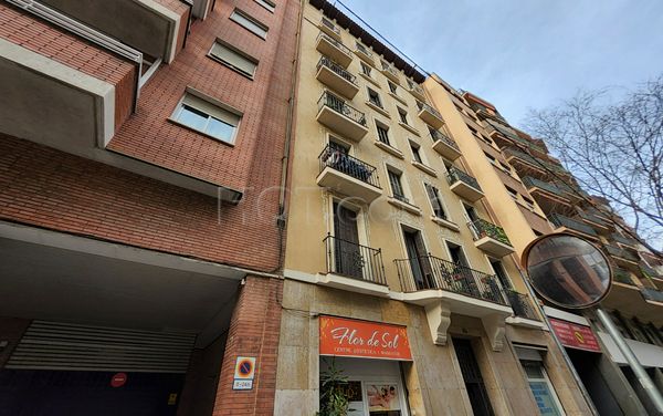 Massage Parlors Barcelona, Spain Flor de Sol