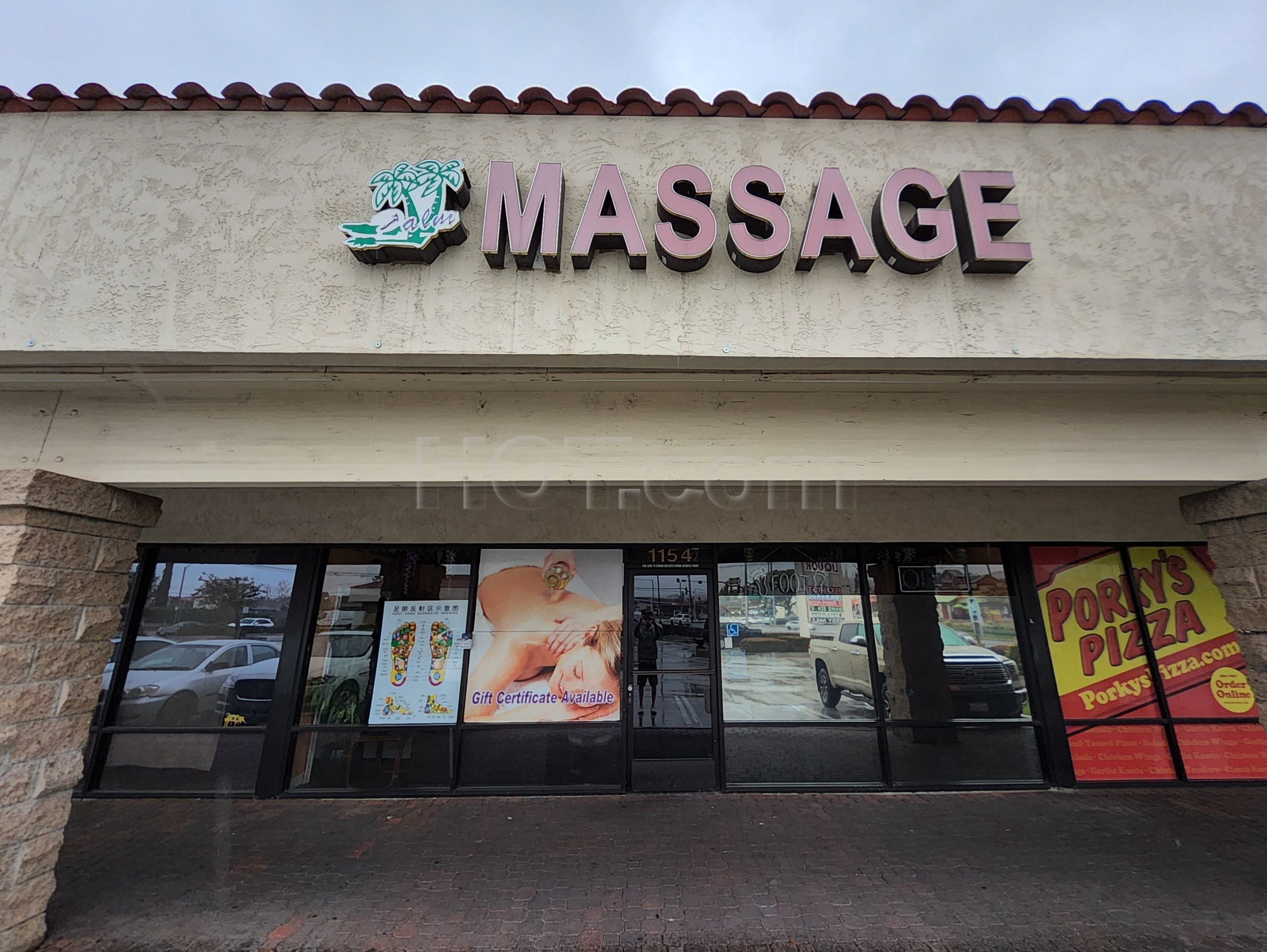 Placentia, California Palm Massage