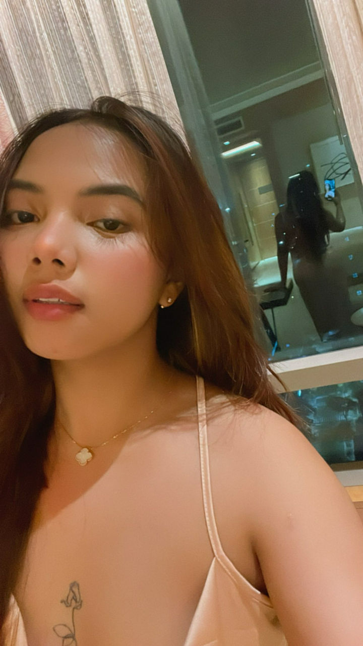 Escorts Makati City, Philippines Azi