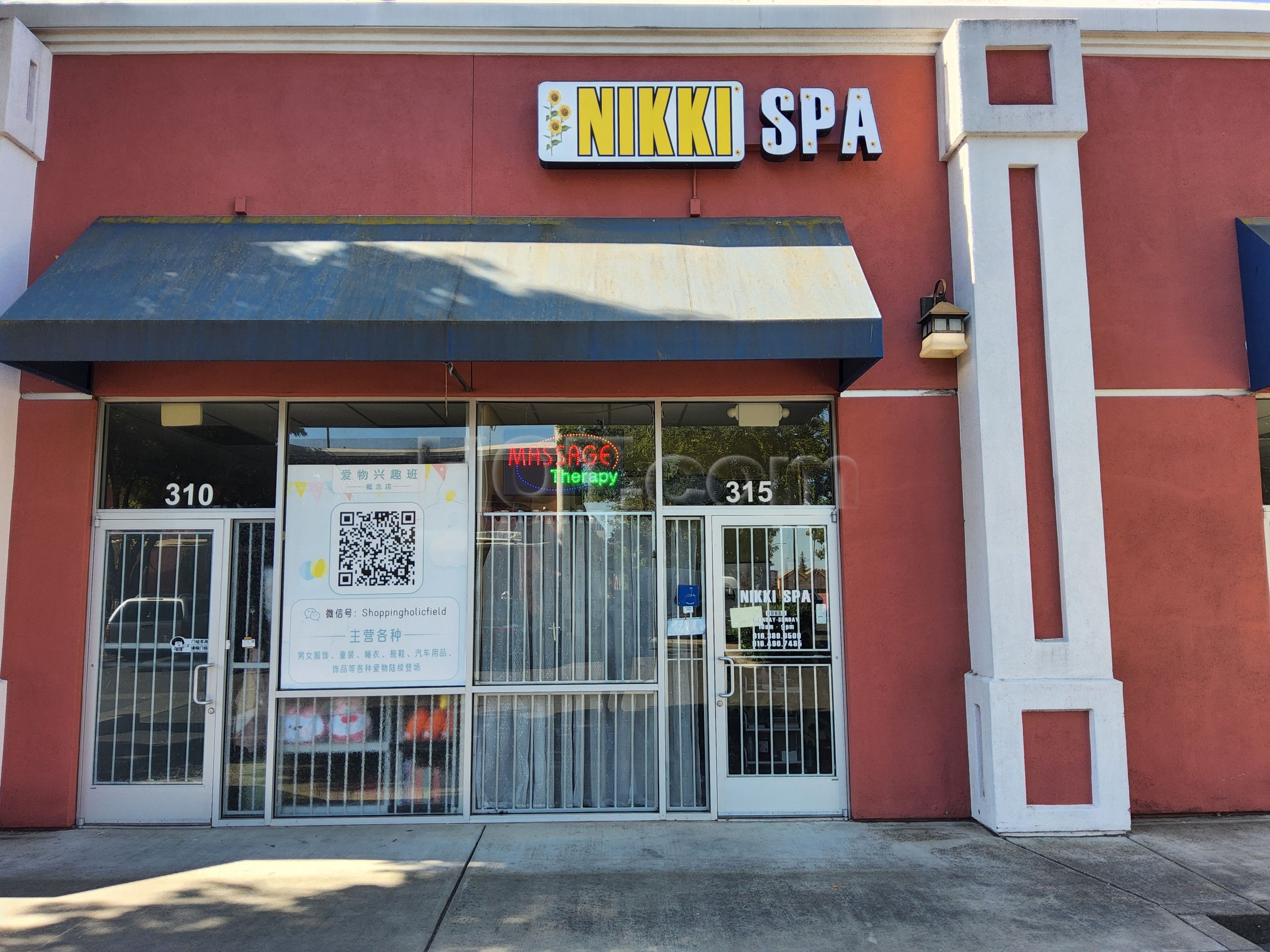 Sacramento, California Nikki Spa