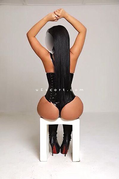 Escorts London, England Mistress Leyla