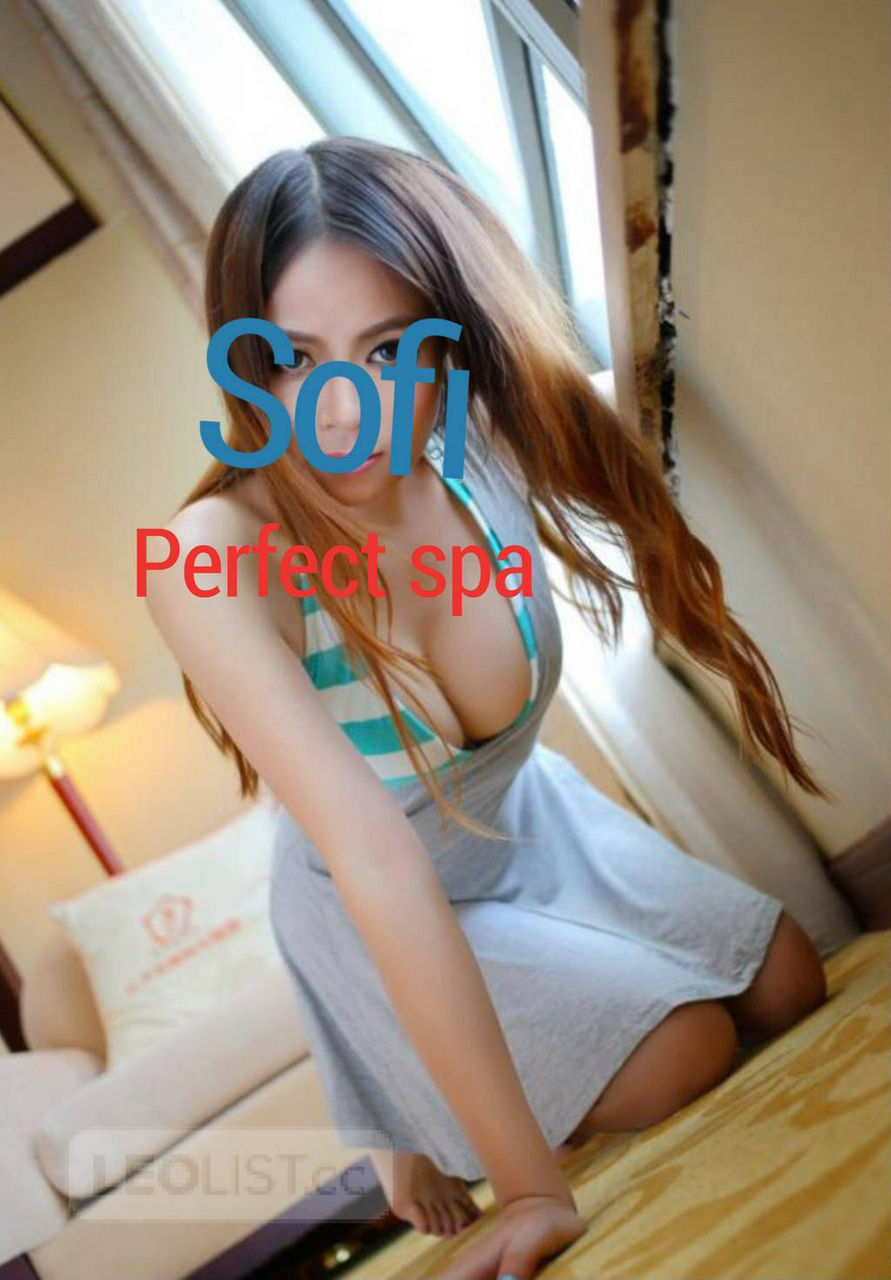 Escorts Montreal, Quebec Perfect spa 24H