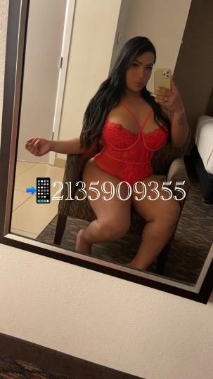 Escorts Long Beach, California Luu