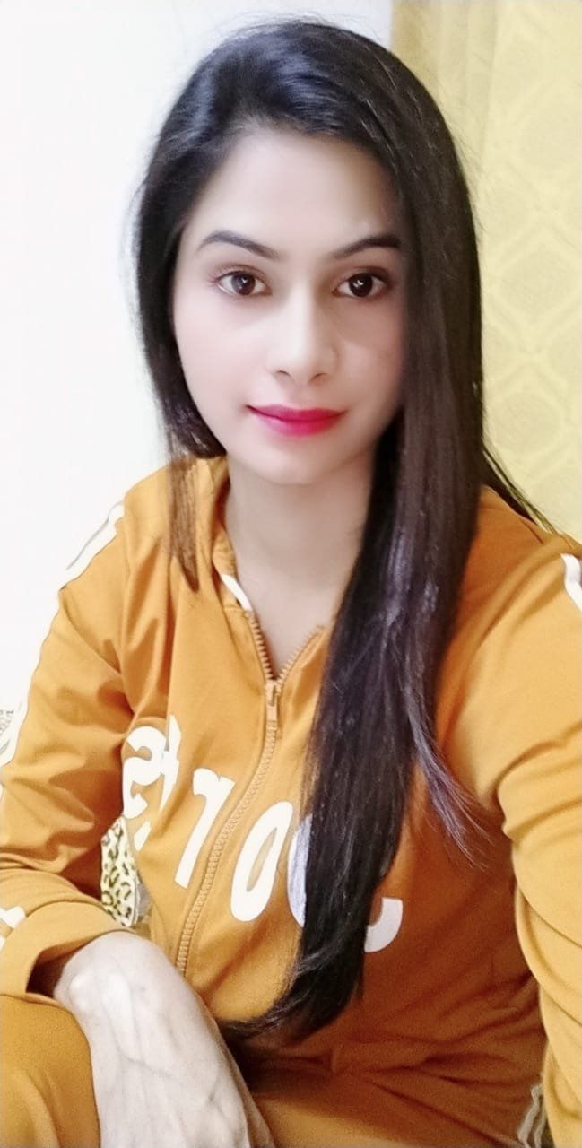 Escorts Abu Dhabi, United Arab Emirates Noor Pakistani Girl