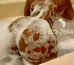 Escorts Alexandria, Virginia Zia_xoxo