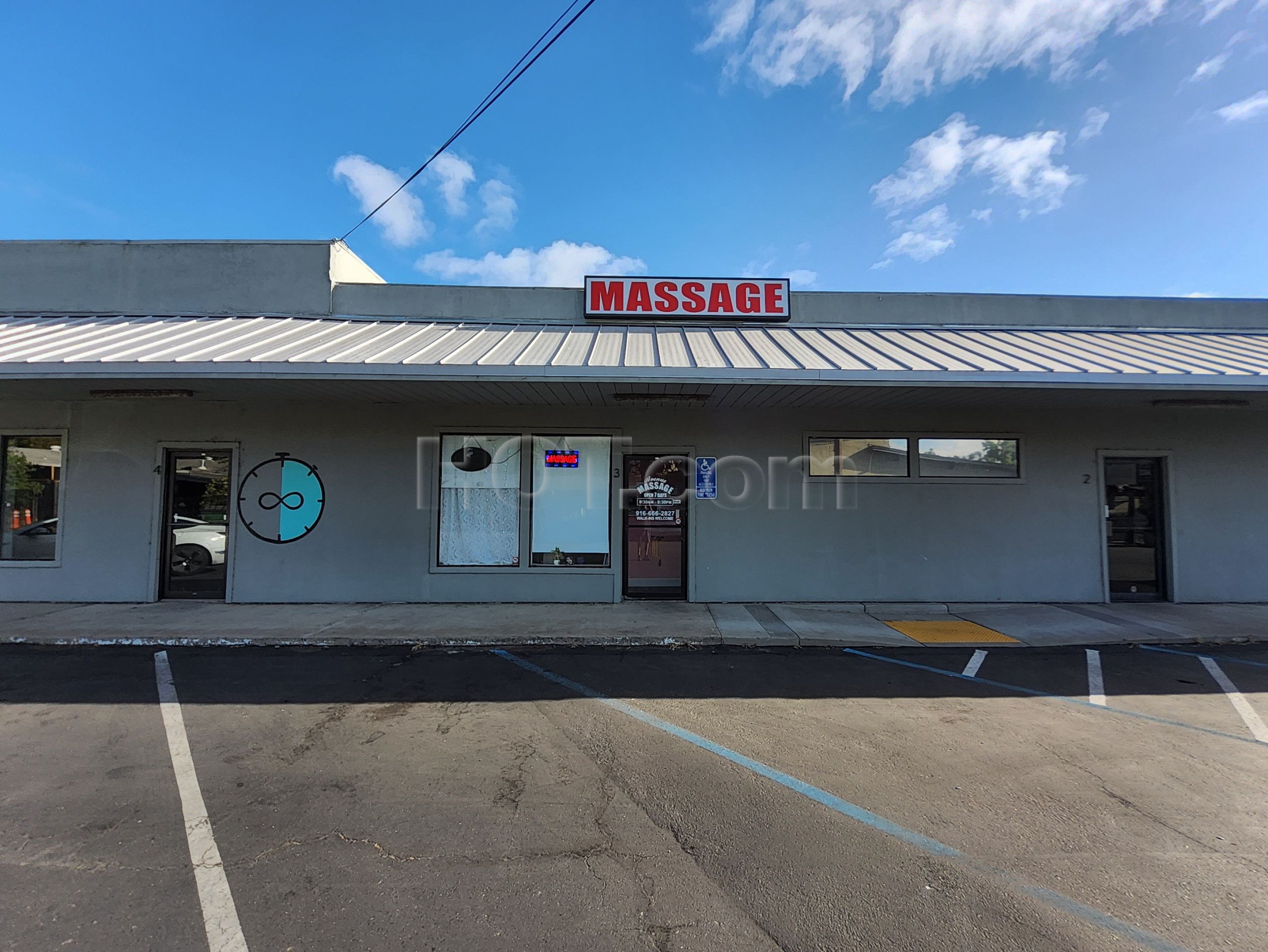 Carmichael, California Avenue Massage