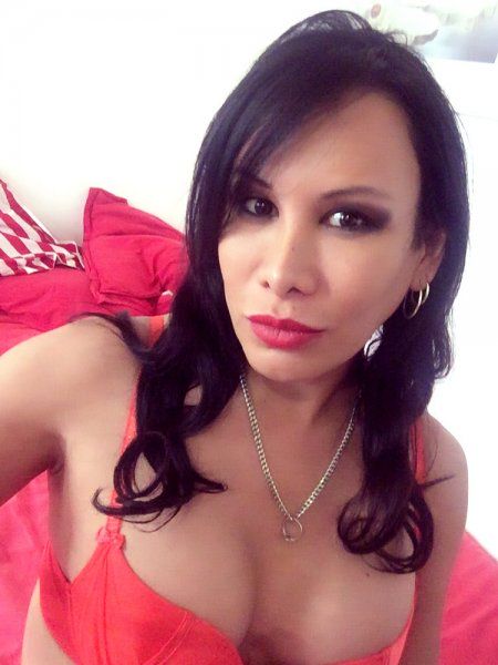 Escorts Paris, France TOP_LATINA