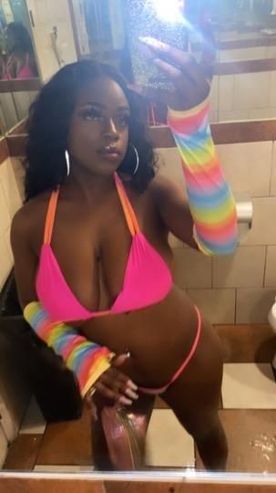 I’m Sweet Sexy Hot Black Girl 💞Horny Tight Pussy 💞InCall/OutCall And Car 💦 call ✅Availble /