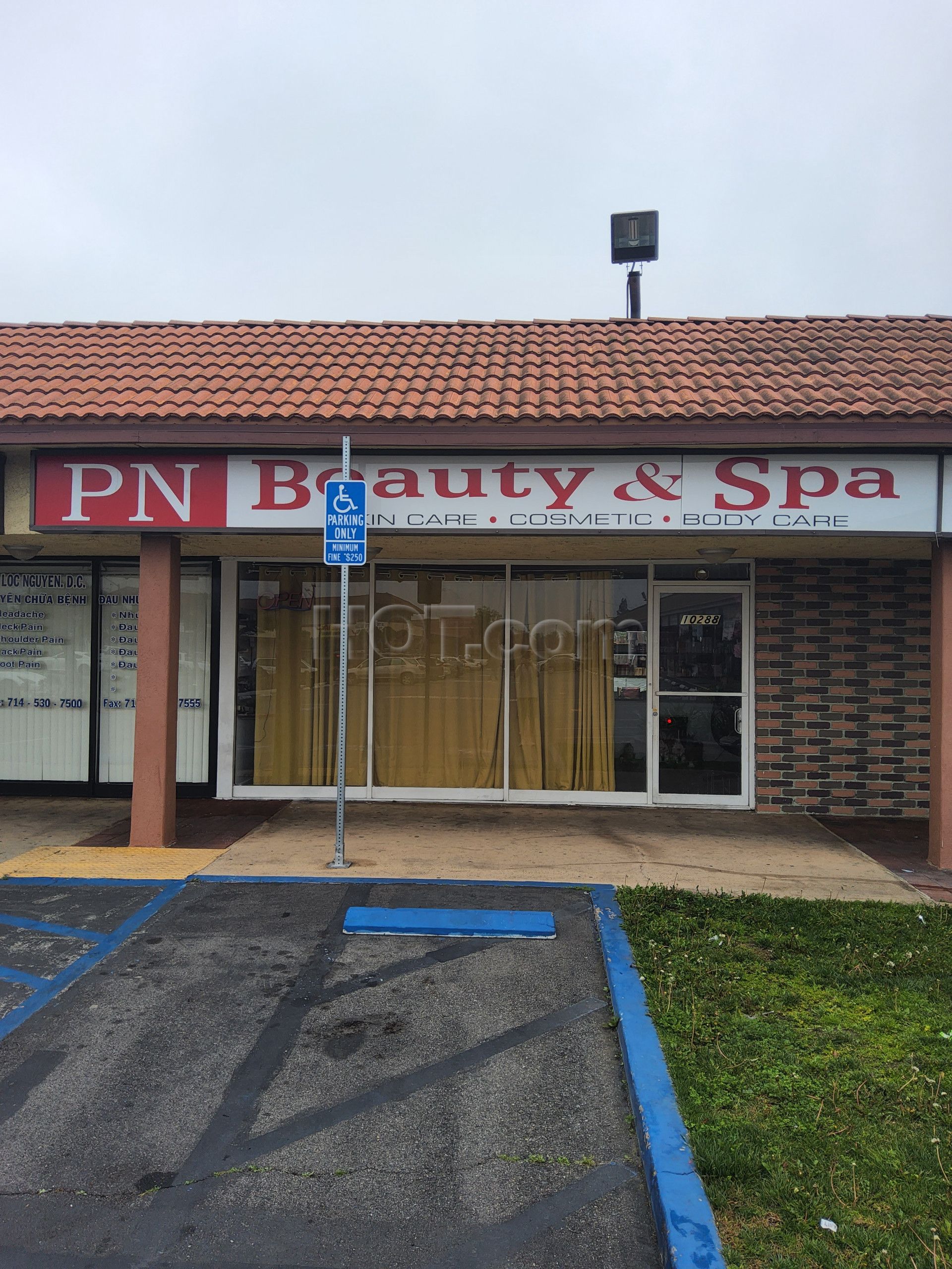 Garden Grove, California Pn Beauty & Spa