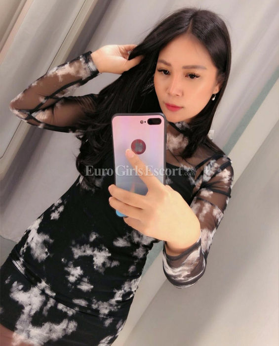 Escorts Jakarta, Indonesia Bianca