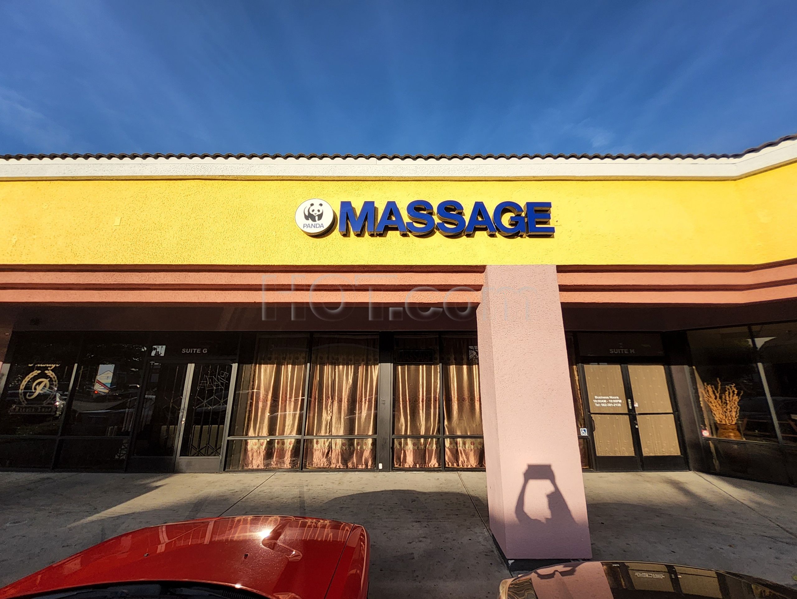 Downey, California Panda Foot Massage