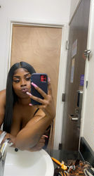 Escorts Chicago, Illinois CynamonBunzXXX | Your one wish️