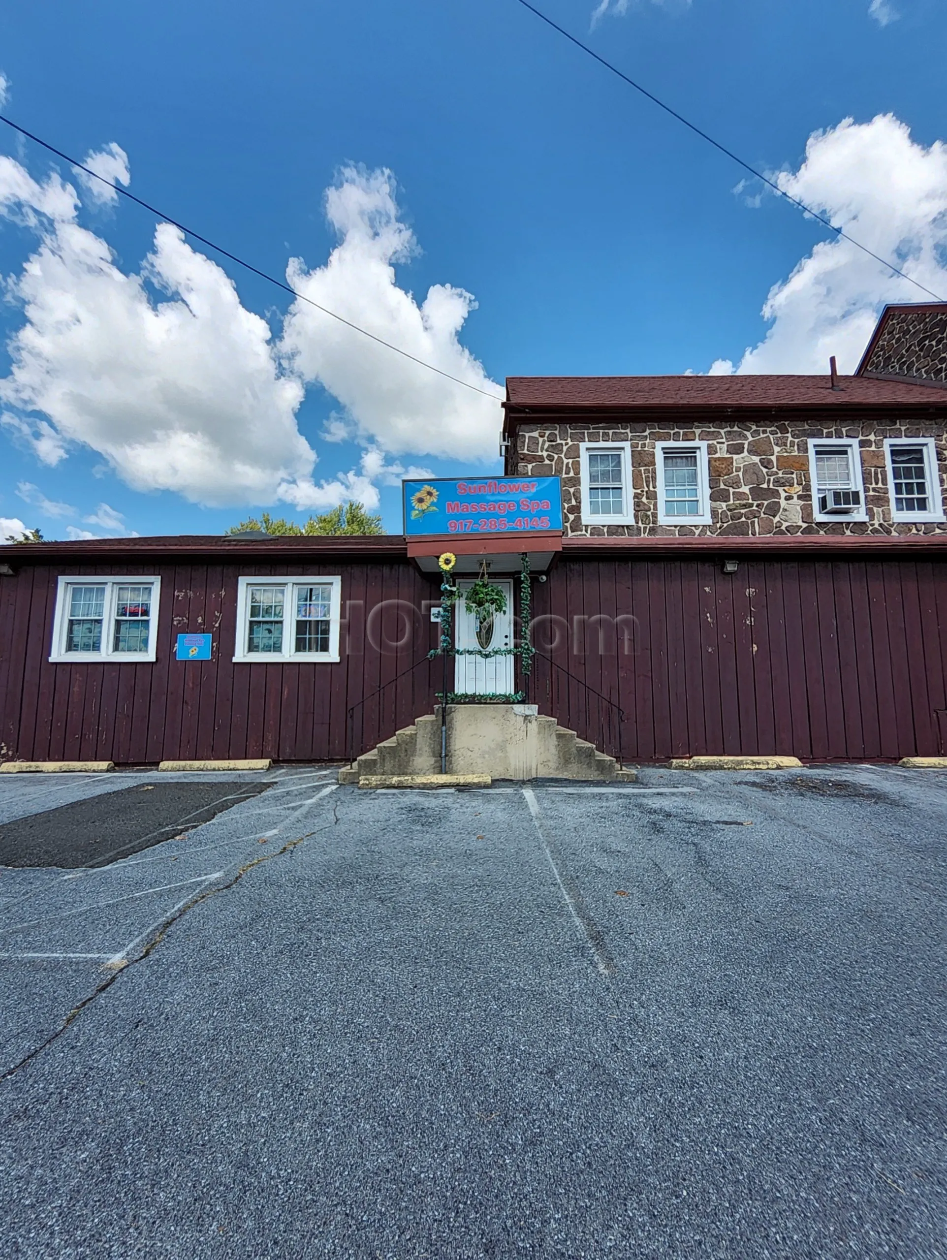 Pottstown, Pennsylvania Sunflower Massage Spa