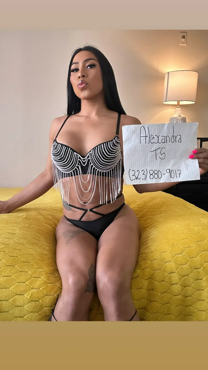 Escorts Los Angeles, California Alexandra available